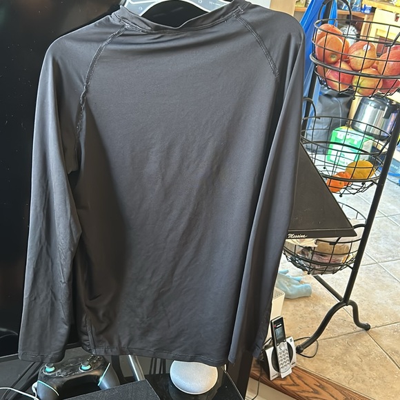 Nike boys Pro dri-fit long sleeve size XL - Picture 2 of 2